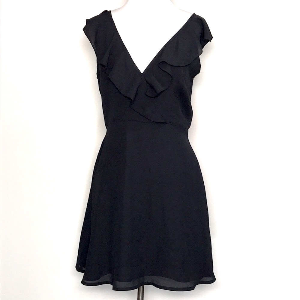 Lulu’s Women’s Little Black Ruffle Skater Mini Dress Size S Small
